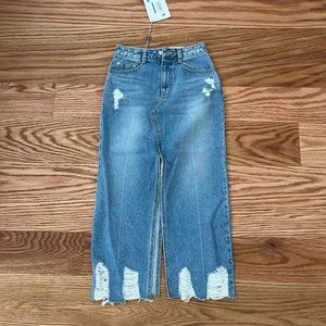 denim skirt